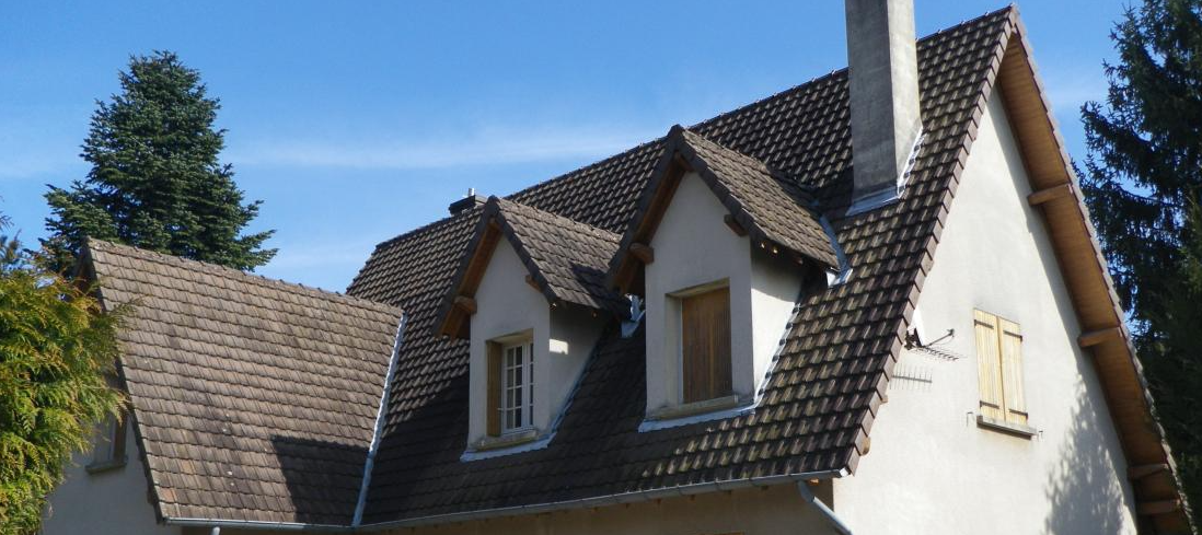 Toiture avant rénovation - État initial avant intervention couvreur Lot (46)